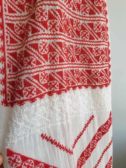 Ie traditionala autentica