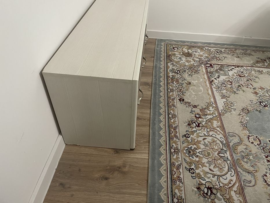 Тумба напольная под тв