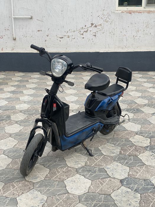 Продам ск8 600W.