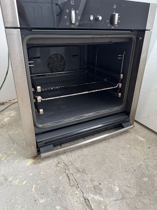 Фурна за вграждане Neff