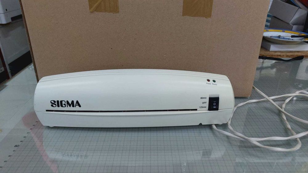 Ламинатор SIGMA + консумативи – отлично състояние