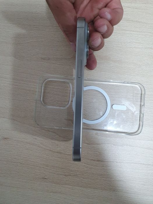 Iphone 15 pro 128 talik