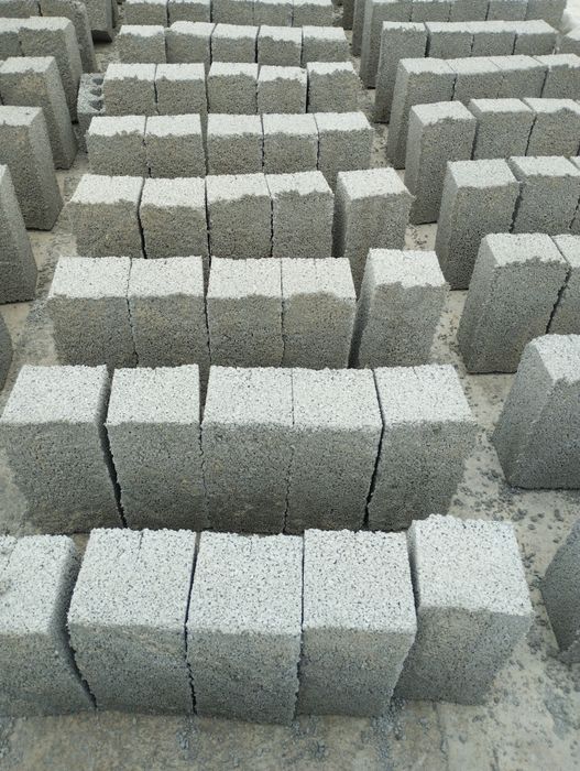 Шлакоблок строительный