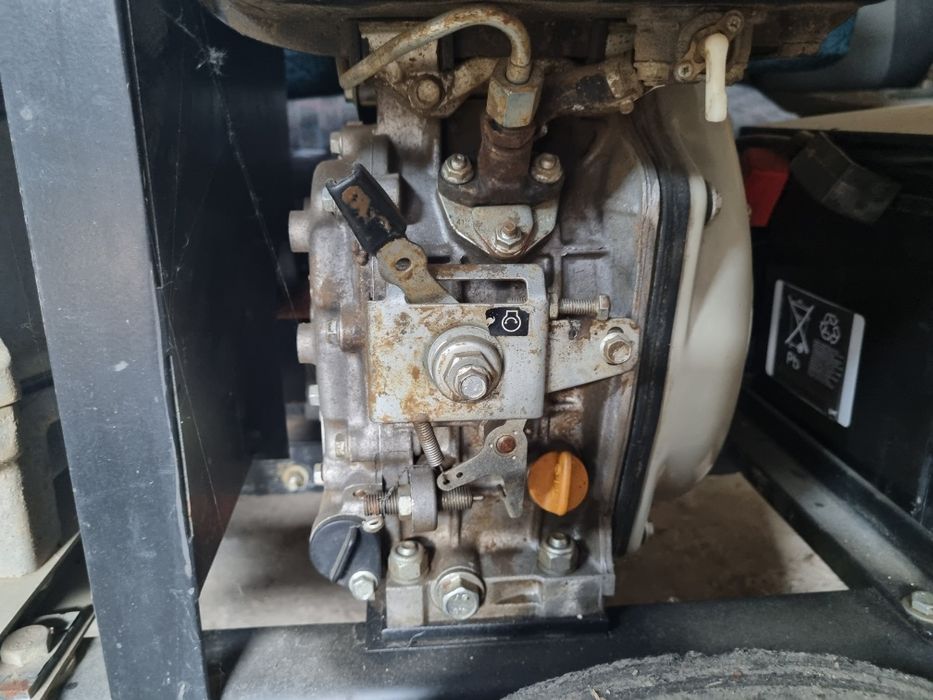 Pompa apa cu diafragmă  motor diesel Hilta Morris Anglia