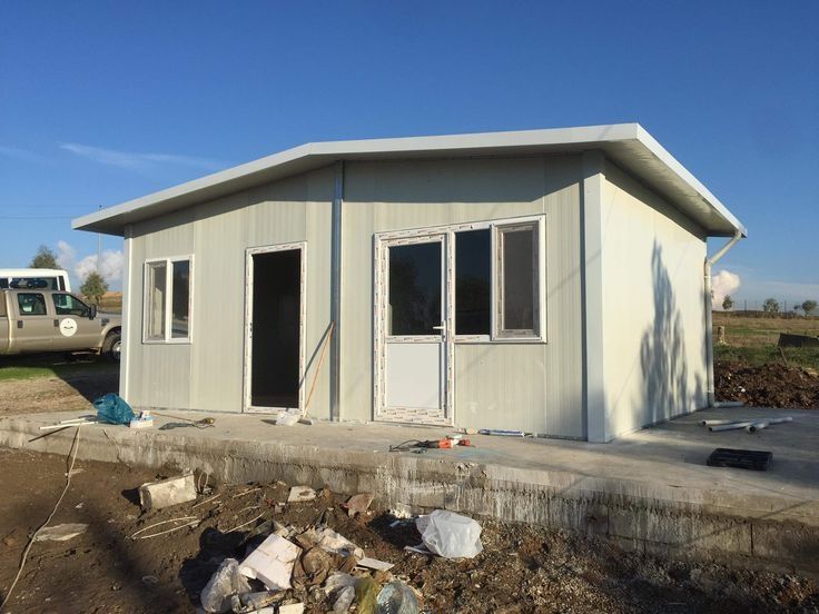 Case modulare din panouri sandwich