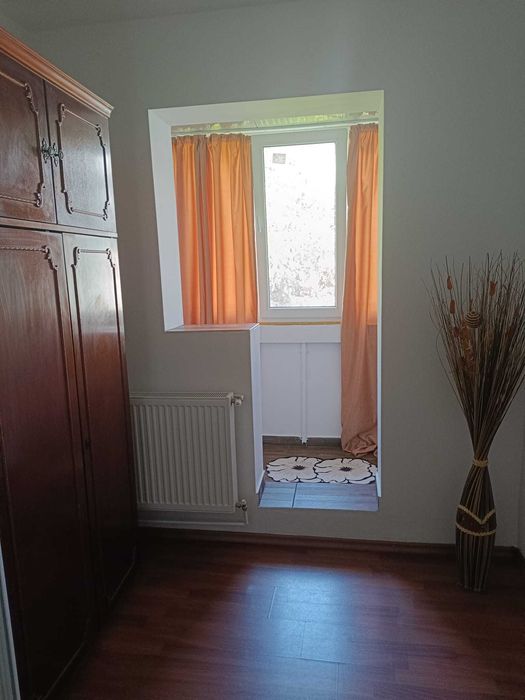 Apartament 2 camere de închiriat