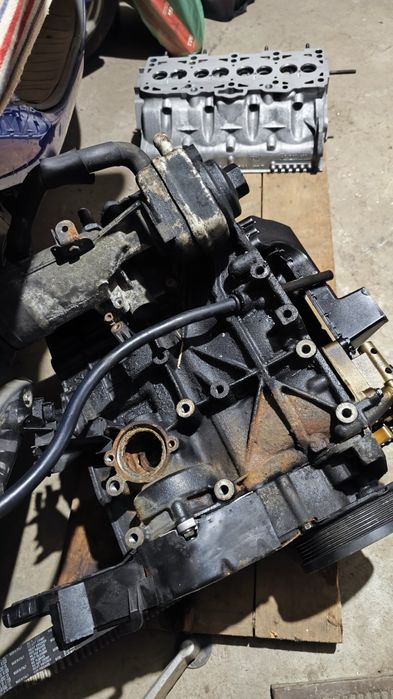 1.9TDI 105кс BLS Двигател VW Skoda..