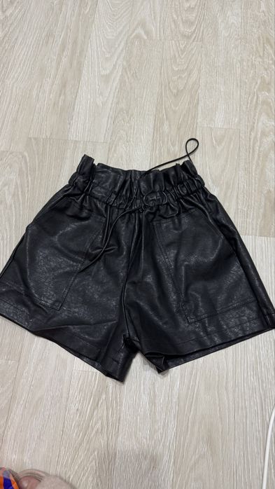 Продам вещи б/у в хорошем состоянии