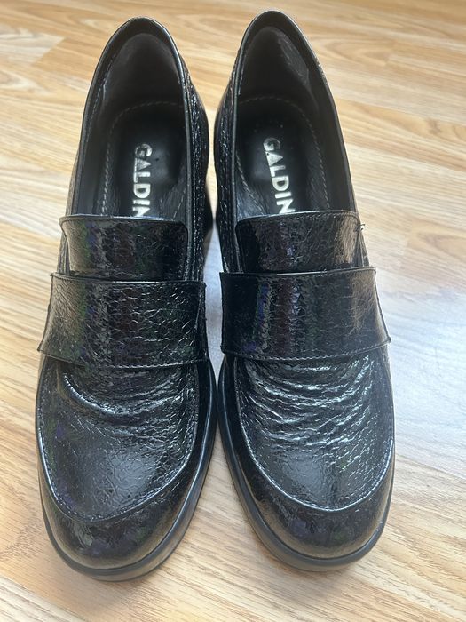 Боти Galdini естествен лак 40 номер