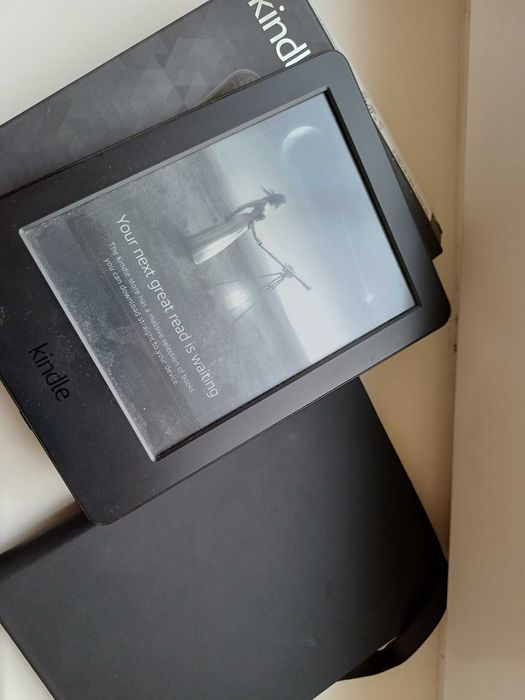 E-Book readerAmazon Kindle