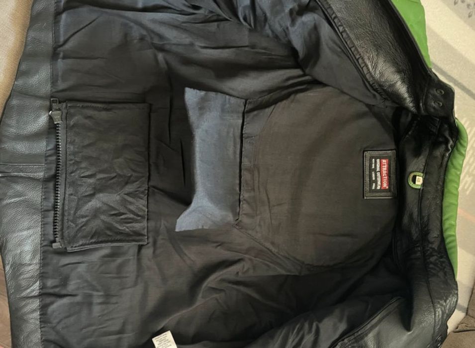 Costum motocicleta din piele