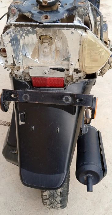 Скутер продается, требуется ремонт, заводится отлично