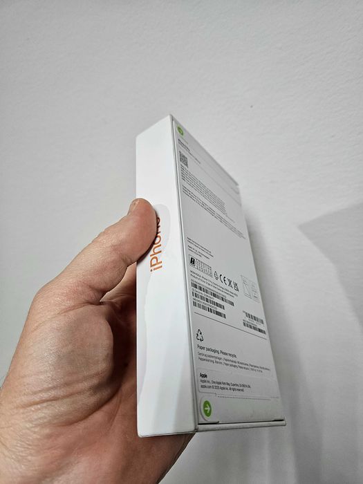 iPhone 17 Pro, 256 gb, neverlock, sigilat la cutie, schimb.