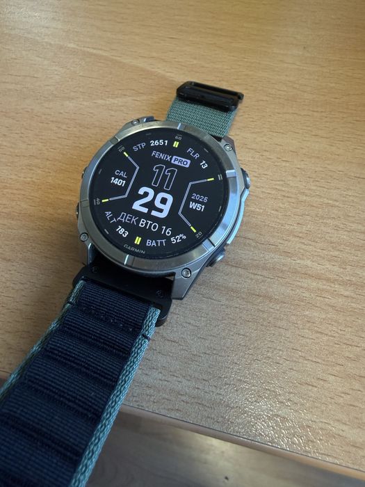 Garmin Fenix 8 AMOLED Sapphire Bare Titanium 51 mm