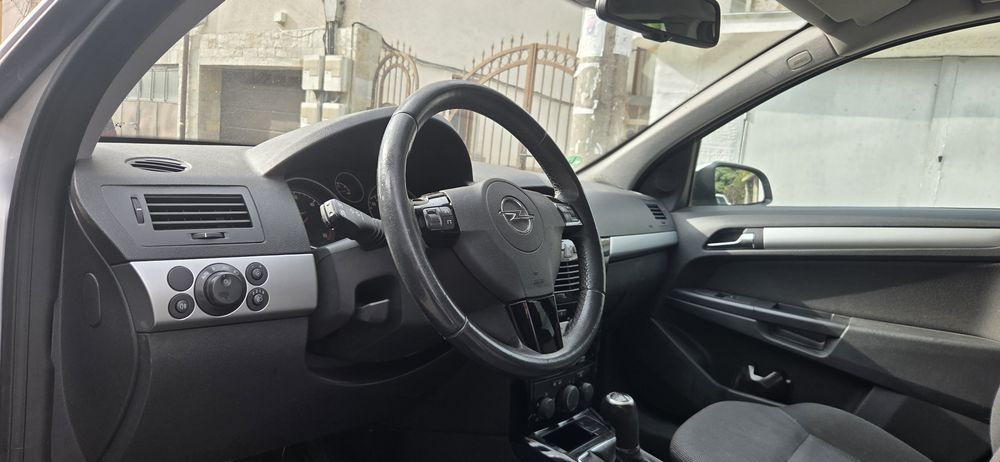 Opel Astra H  Германия