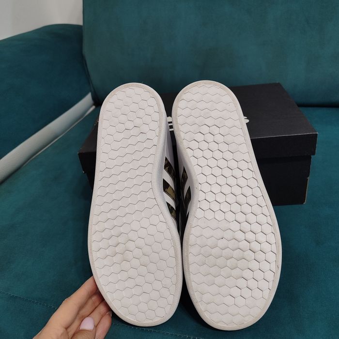 Маратонки Adidas 35номер