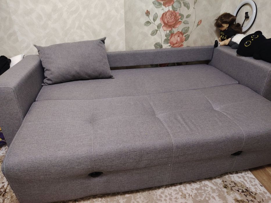Продам отличный диван