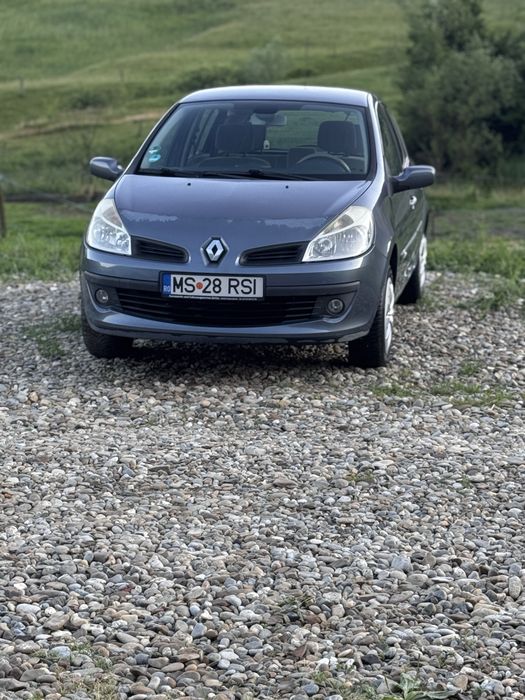 RENAULT Clio 2006 — imagine 3