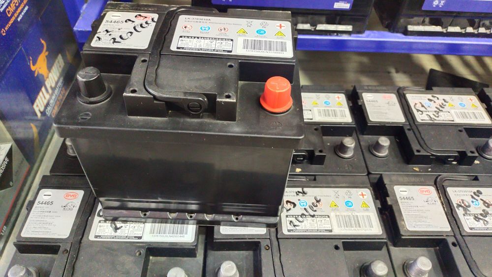 Byd Audi mersadez akkumulyator