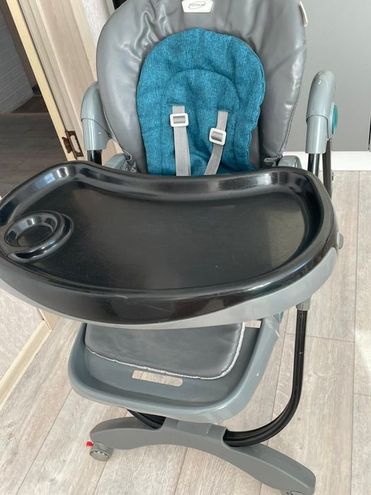 Продам детский  раскладной  стул