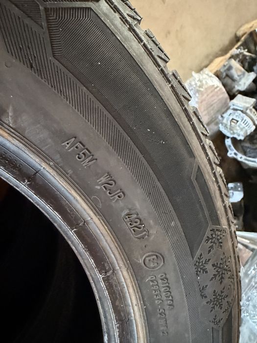 4 зимни гуми Barum 215/60 R16 99H XL, DOT 4321, грайфер 6 мм