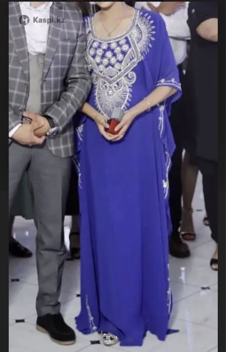 Вечерние Платья