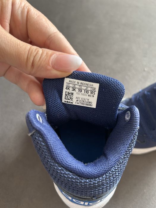 Детски маратонки adidas 19 номер