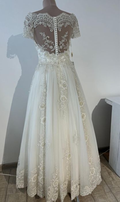 Rochie mireasa nefolosita