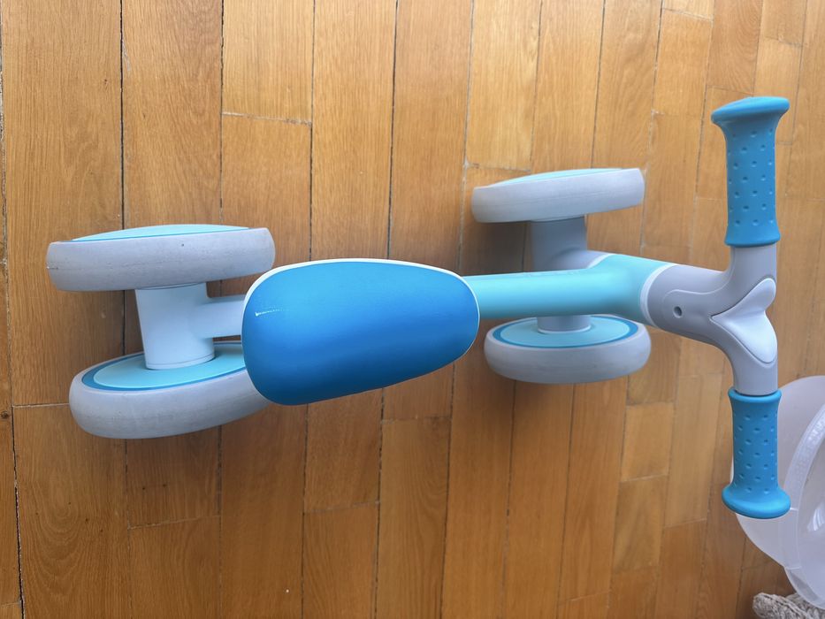 Bicicleta echilibru lionelo