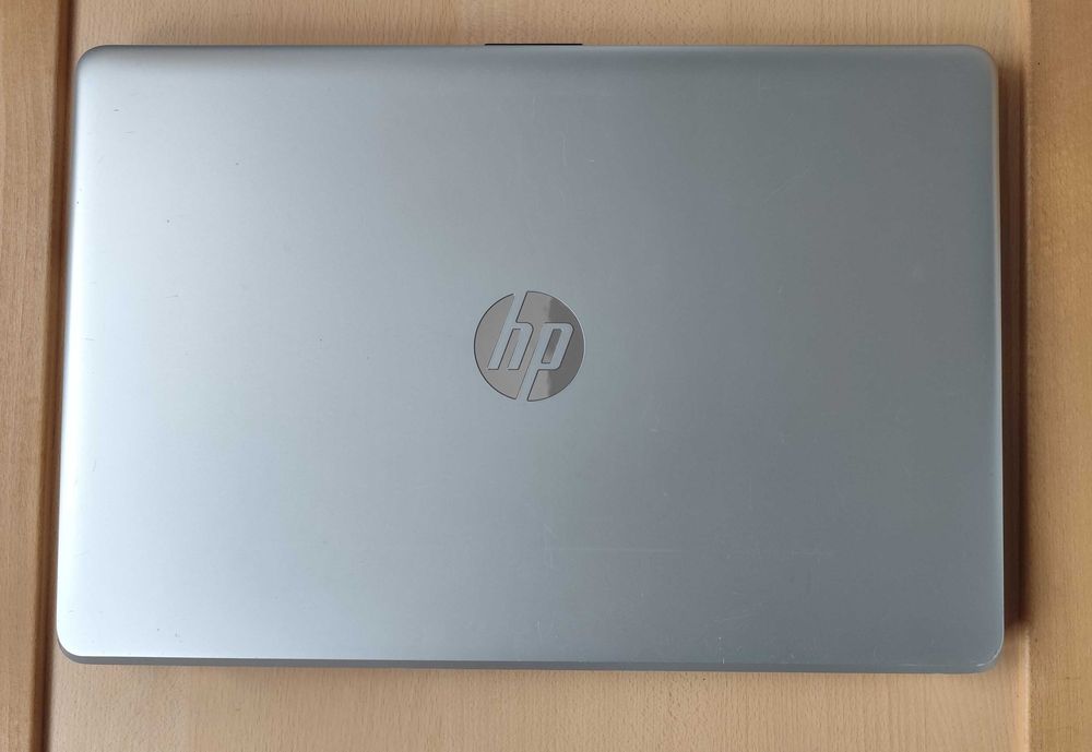 Laptop HP 15-Intel i3 gen7-ddr4