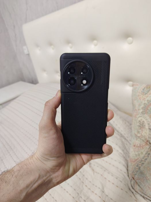 One Plus 11 5g 16+12/256