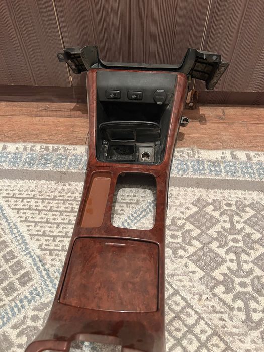 Консоль тойота Камри 30