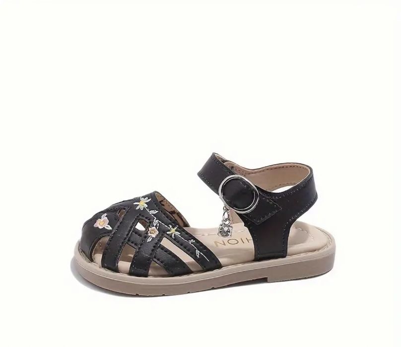 Детски сандали