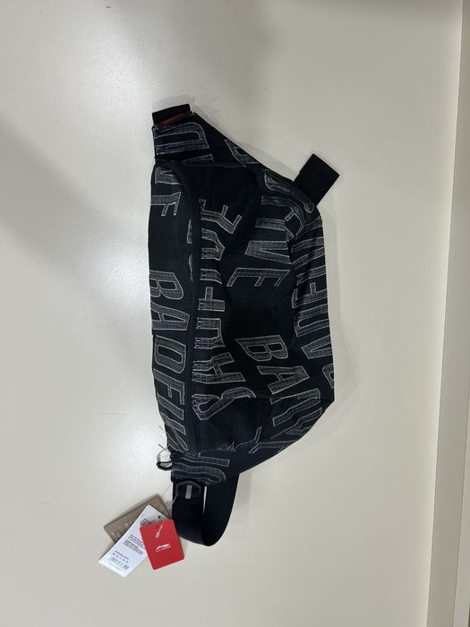 Продам сумку Lining