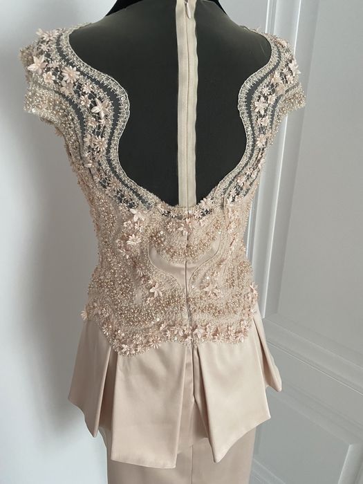 Rochie de zi, cu dantelă