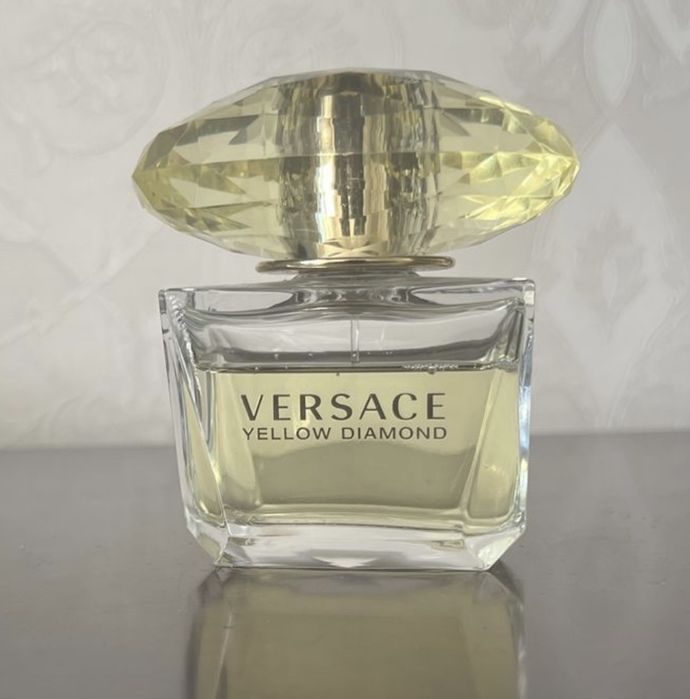 Versace Yellow diamond