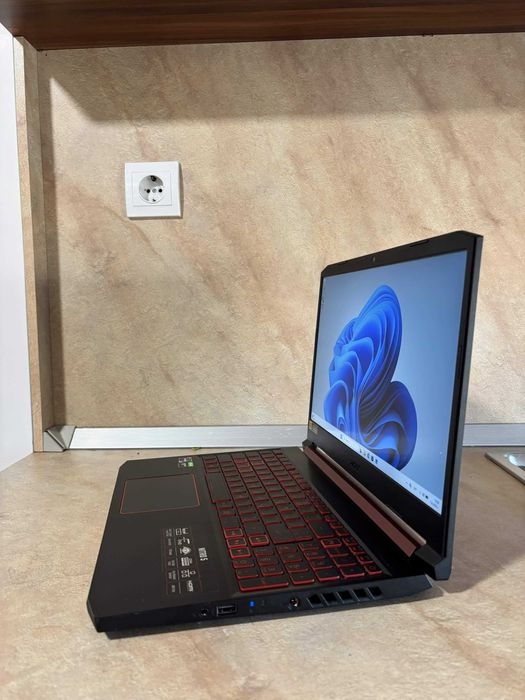 Лаптоп Acer nitro 5