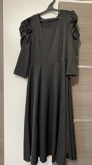 Срочно продам платье