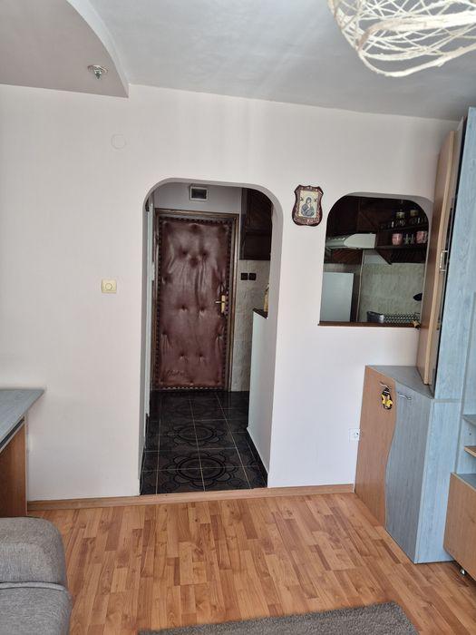 Închiriez garsonieră in Mărăști