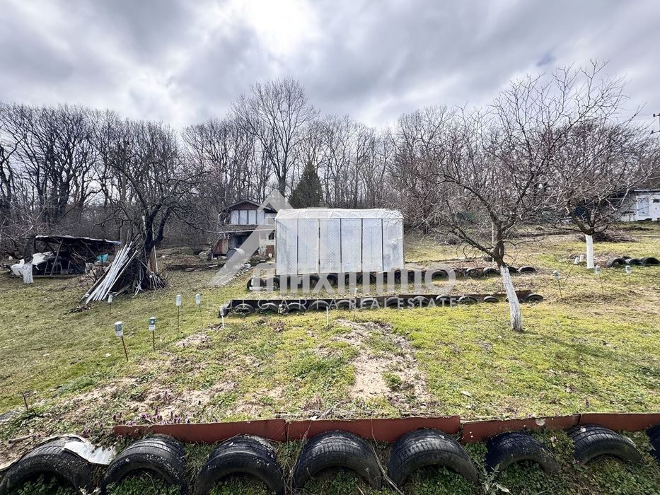 Парцел в Варна-м-т Боровец - юг площ 1200 цена 59900