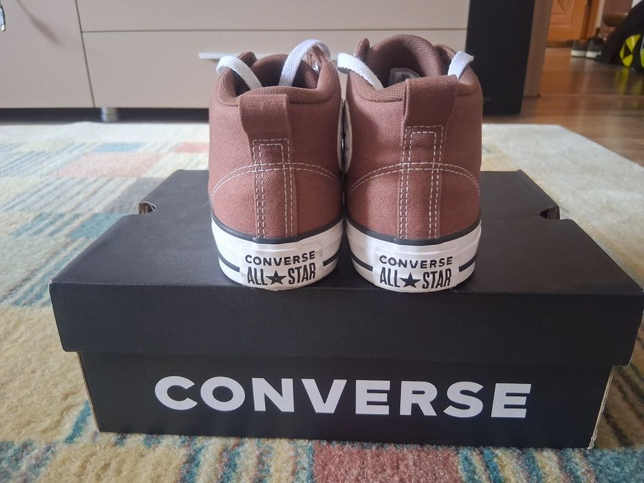 Coverse maro marime 39