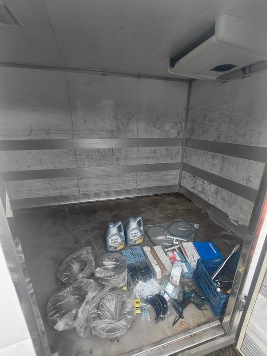 Mercedes sprinter izoterma numere roșii valabile 3 luni !