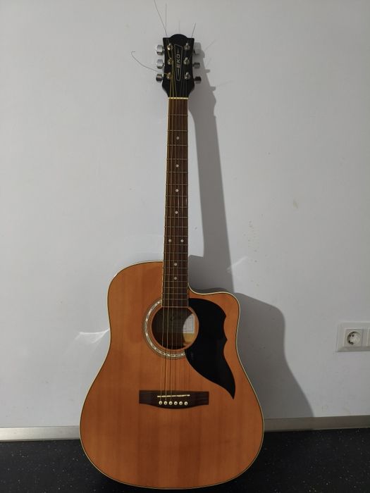 Chitara acustica Eko
