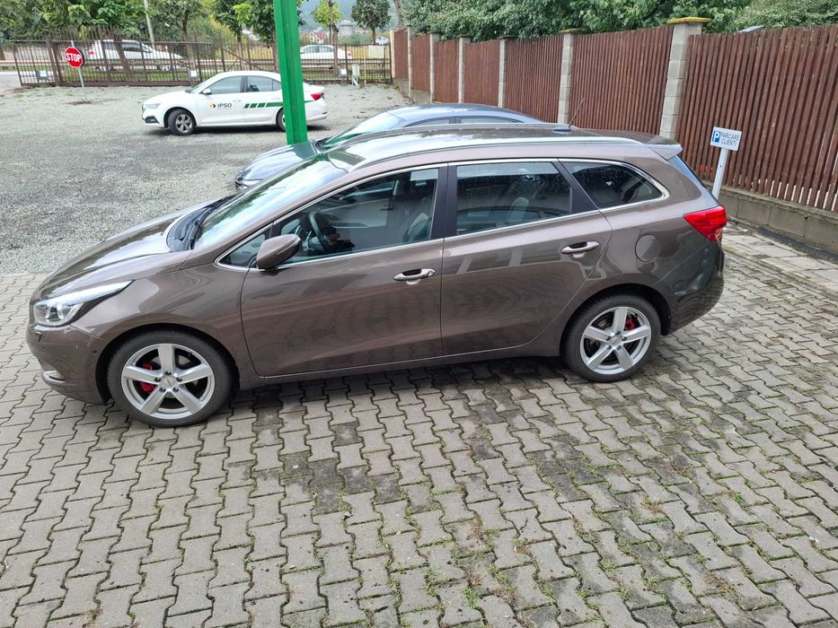 Kia Ceed 2 an 2012 , 1.6 crdi