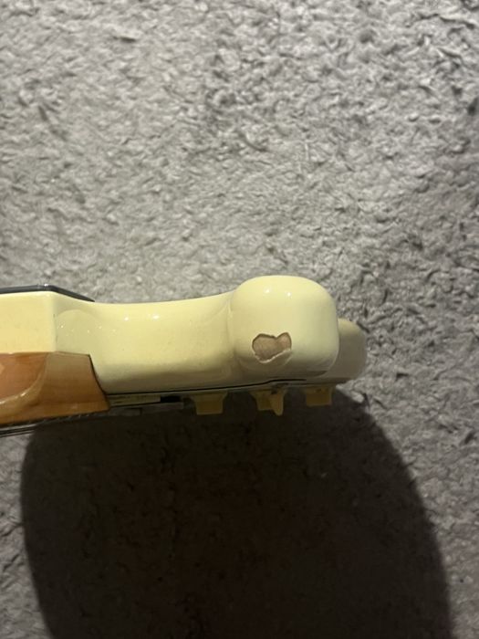 Электрогитара и комбоусилитель Smiger