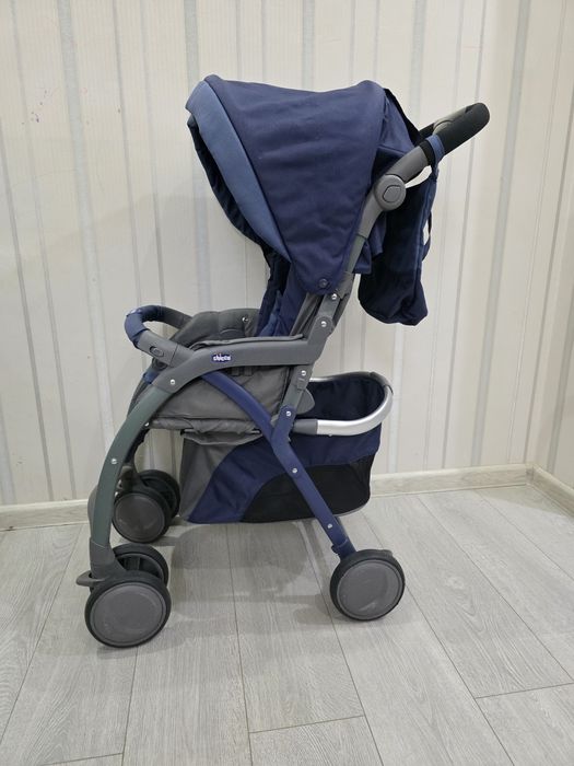 Chicco Simlpecity детская коляска