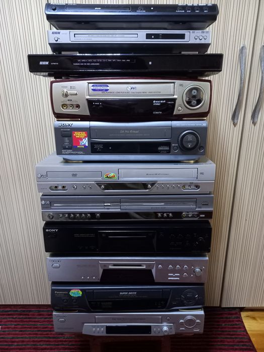 Прадаёся разный видеомангитафоны начинается 300тысяч сумов все рабоет