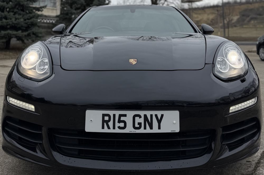 PORSCHE PANAMERA - FACE•LIFT - 2015 - 3.0 Diesel - 300 CP - Automat -