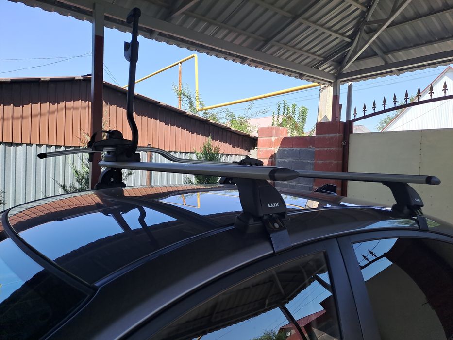 Багажник на легковушки