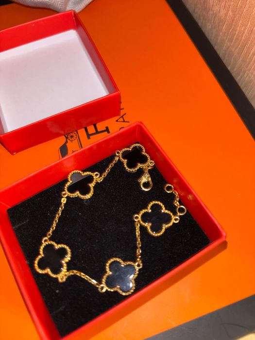 Accesoriu nou nou - Brățară Arpels van cleef